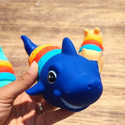 حیوانات سیلیکونی کوسه