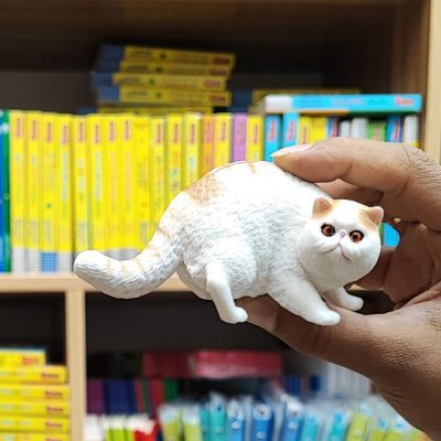 فیگور گربه سفید اورجینال