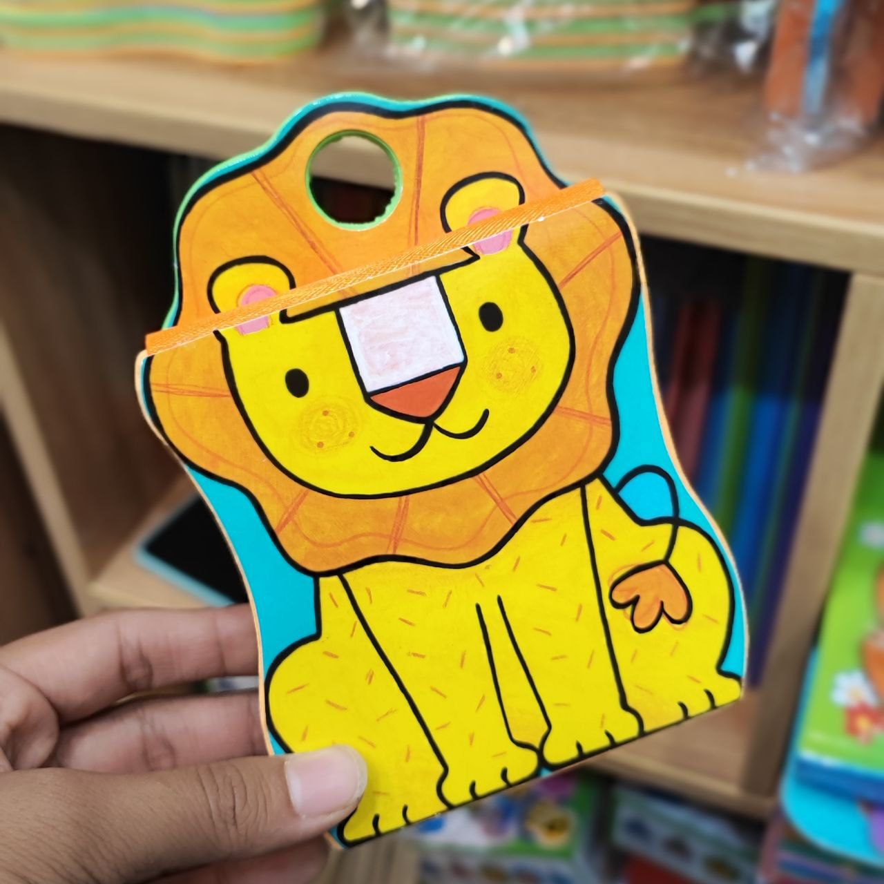 photo_2025-08-28_13-09-08 فومی شیر بافرزندان