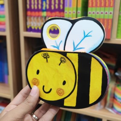 فومی زنبور بافرزندان