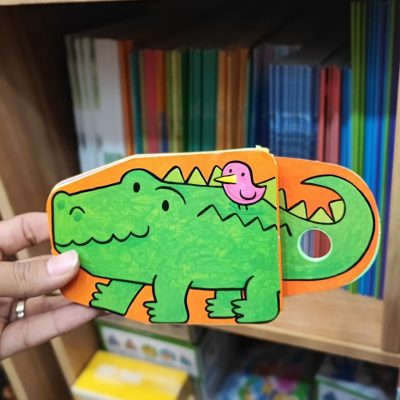 فومی تمساح بافرزندان