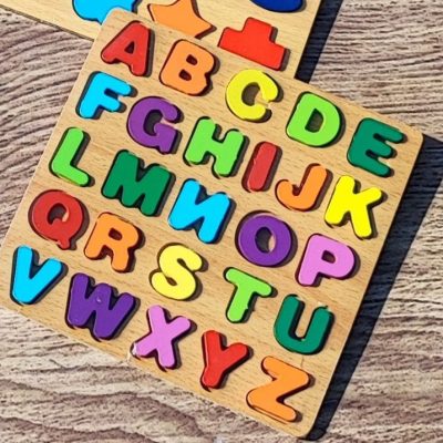 پازل مربعی حروف بزرگ