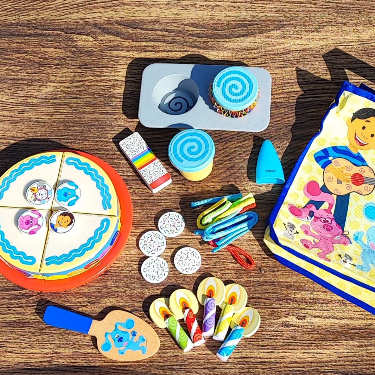 photo_2025-08-28_19-05-17 کیک چوبی