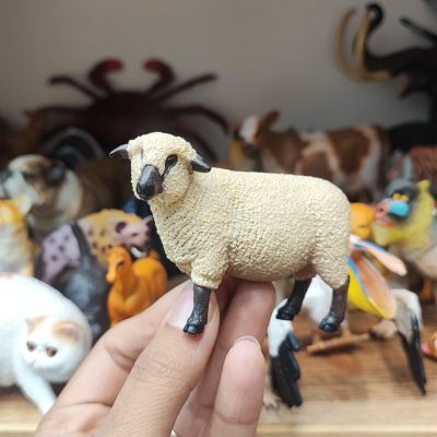 فیگور گوسفند اورجینال