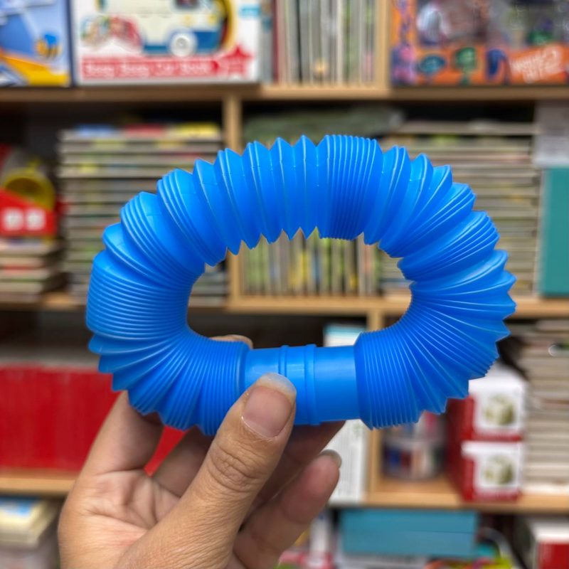 photo_2025-11-19_01-10-19 لوله حسی ساده آبی پررنگ