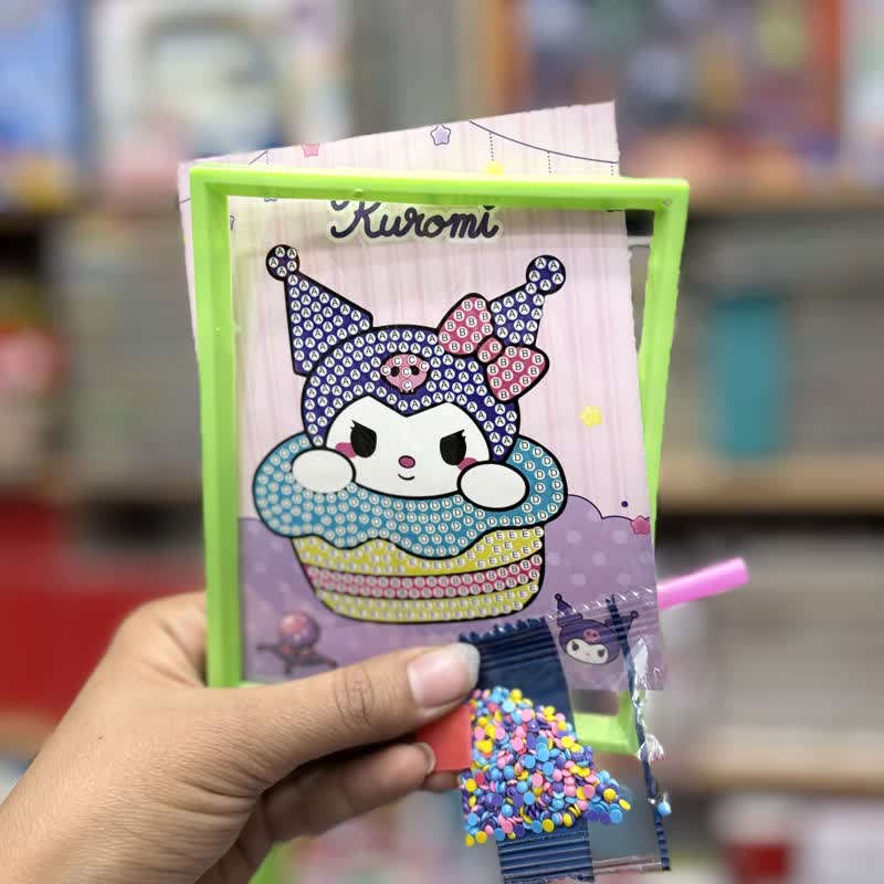 2534d836-eee7-48dd-89d2-fcf7b0b62885 نقاشی الماسی کرومی سبددار