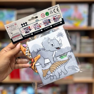 کتاب پارچه ای دمدار سیاه سفید دایناسور