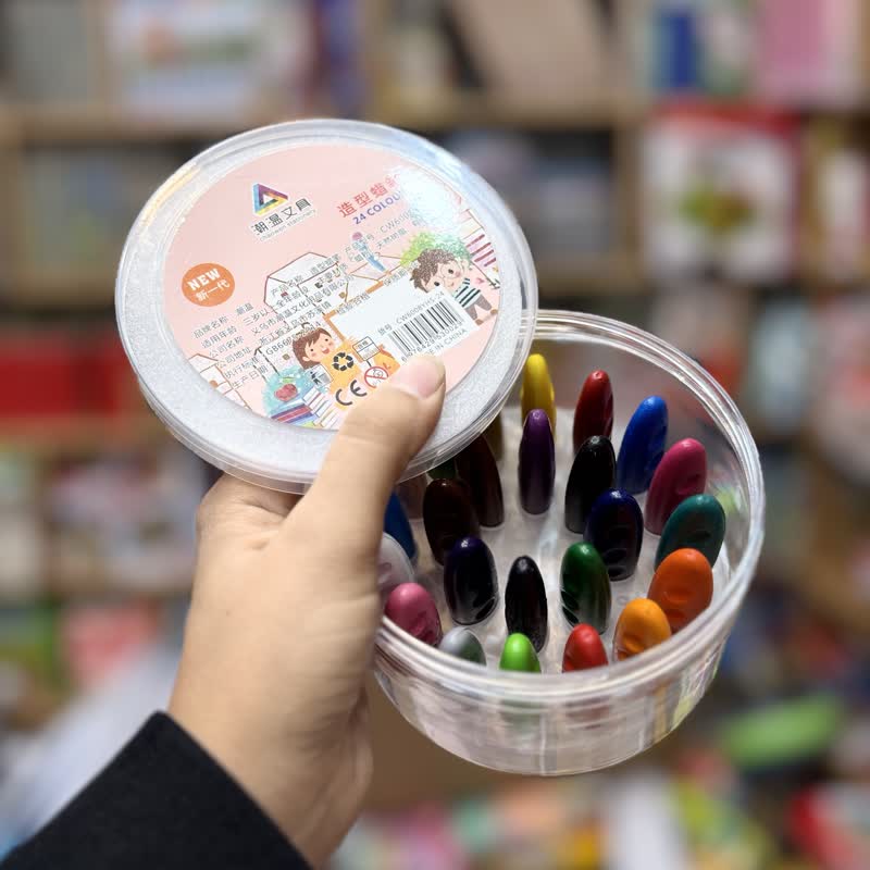 d1128a54-2521-476c-a196-f2e4d8b2ab7a مدادشمعی 24عددی بادومی قوطی