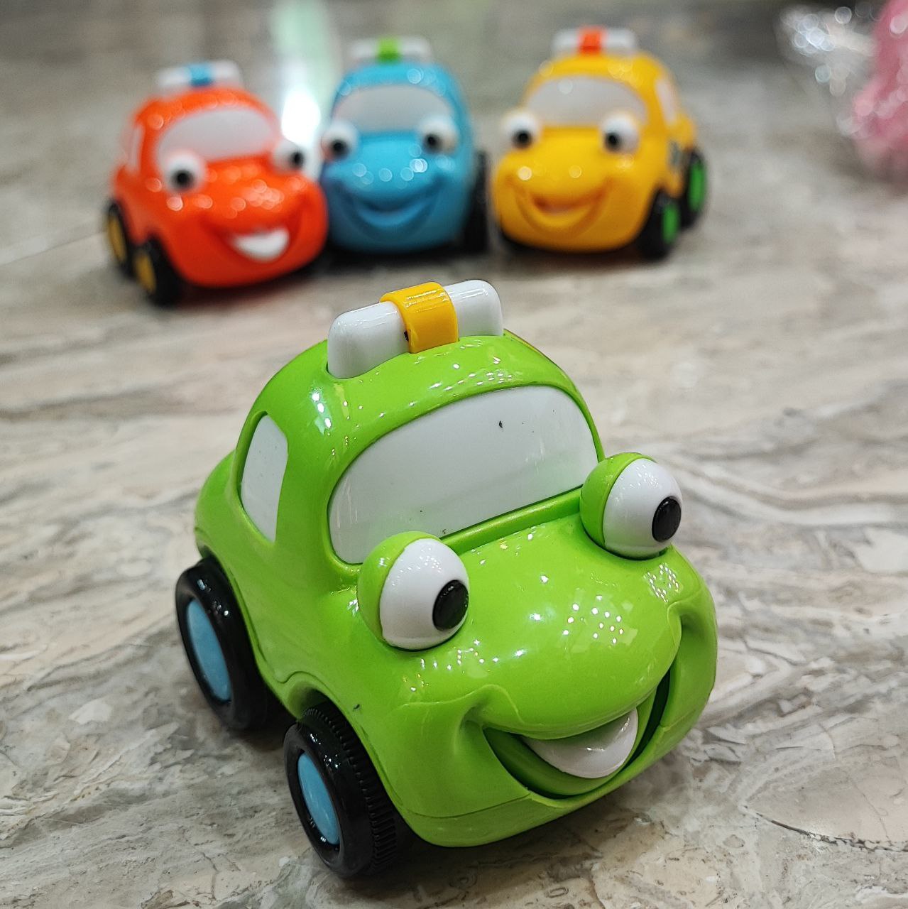 photo_2025-08-28_11-42-55 ماشین خندون سبز