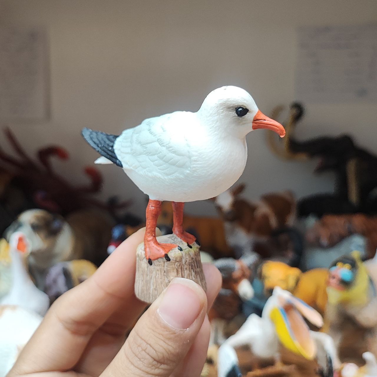 photo_2025-08-30_23-10-47 فیگور پرنده سفید اورجینال