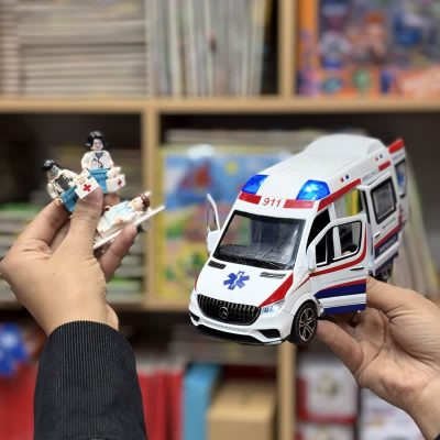 ماشین فلزی آمبولانس عقبکش درب بازشو چراغدار موزیکی